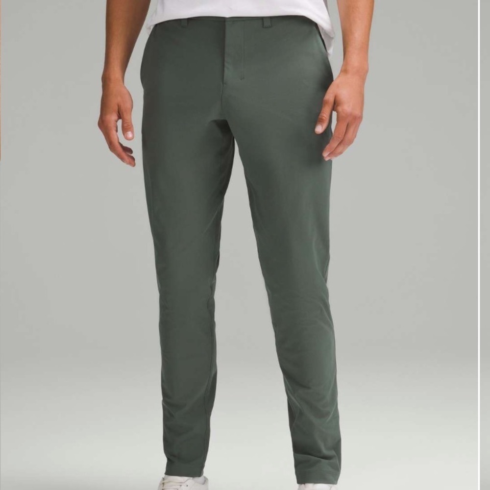 Lululemon ABC Slim-Fit Trouser Warpstreme
Dark Forest